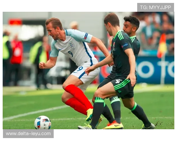 努涅斯与凯恩：中锋模板差异下的战术价值与体系适配分析