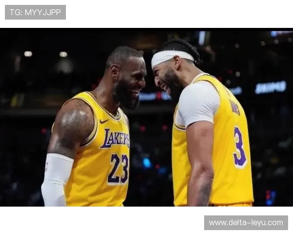 安东尼·戴维斯挡拆造杀伤效率超詹姆斯，拉开内线防守差距