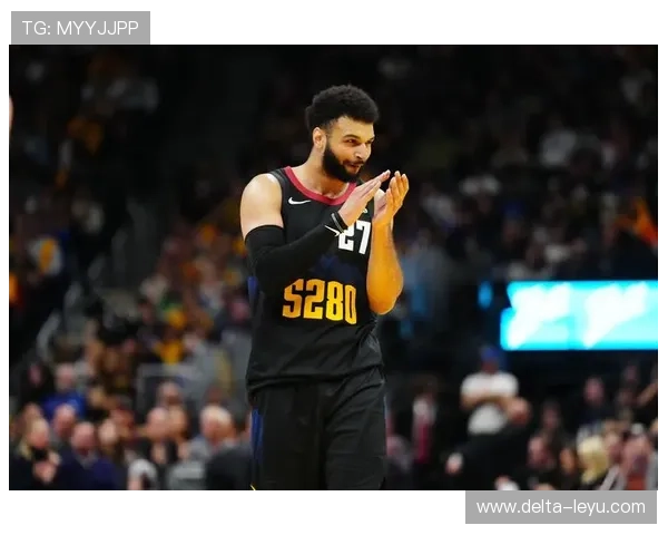 穆雷季后赛高效输出，挡拆战术主导掘金进攻节奏