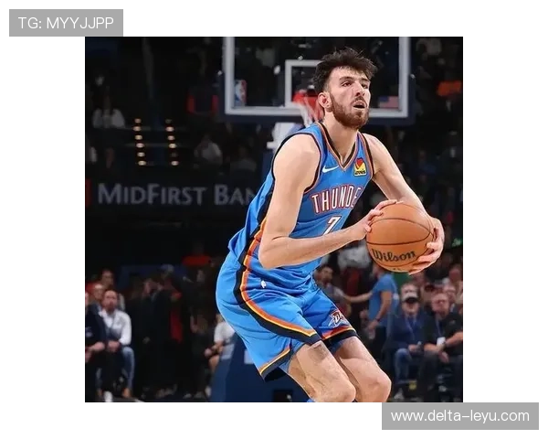 切特·霍姆格伦挡拆突破制造错位助球队提升内线得分效率